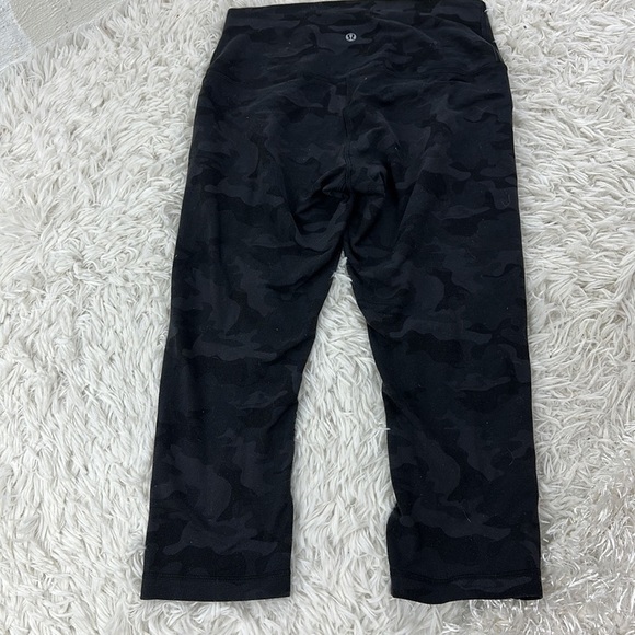 Lululemon Wunder Under Camo Crops Fold-Down - Picture 6 of 6